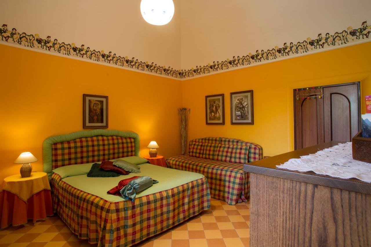 Orchid Corner Guesthouse Meta Extérieur photo